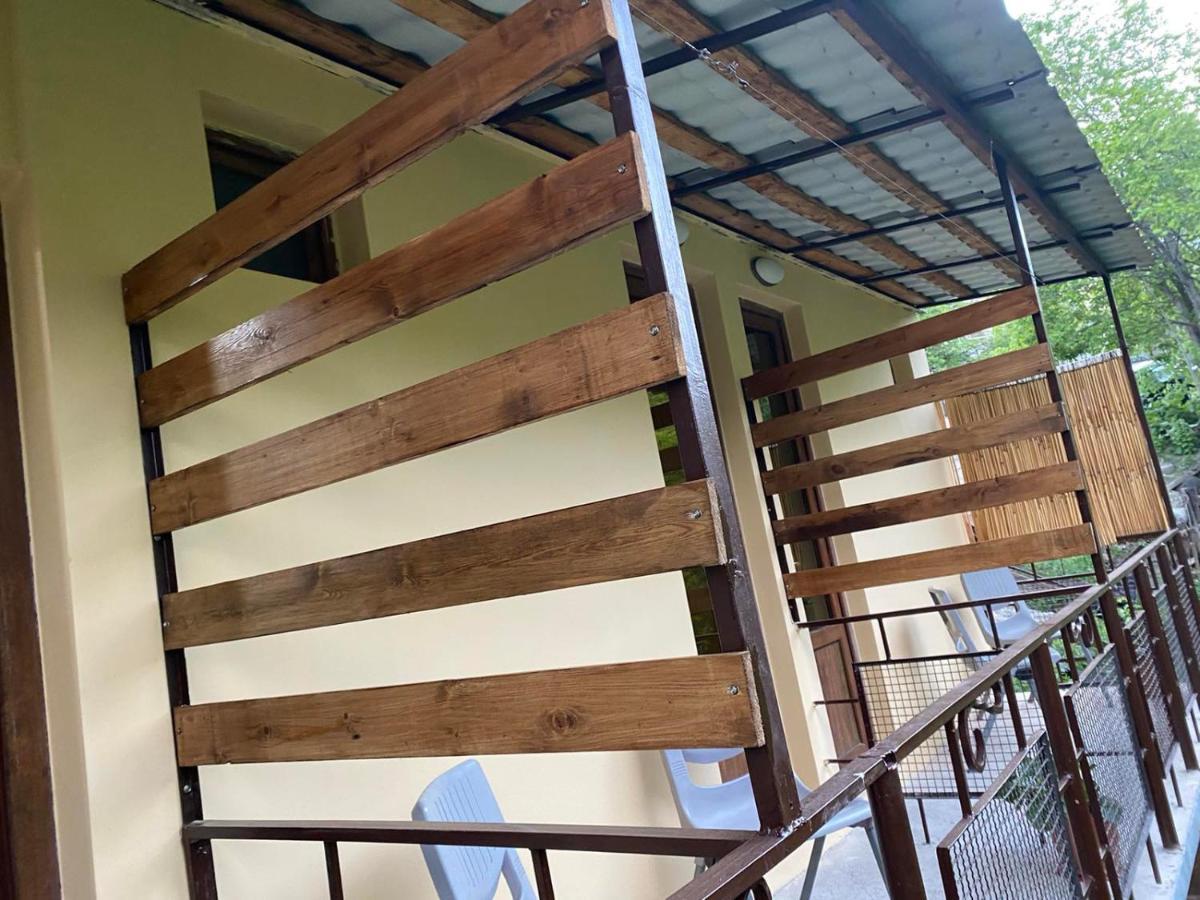 Dilbo House Hotel ดีลีจาน ภายนอก รูปภาพ